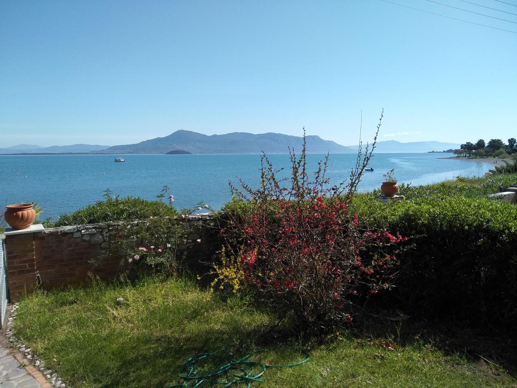 Mare E Monti1 Apartment Kamena Vourla Bilik gambar