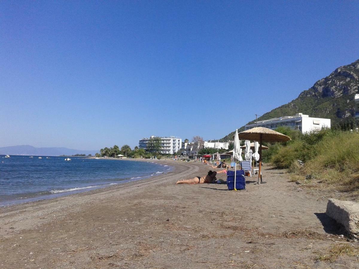 Mare E Monti1 Apartment Kamena Vourla Luaran gambar