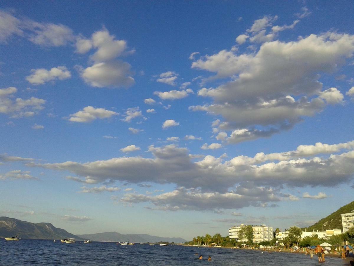 Mare E Monti1 Apartment Kamena Vourla Luaran gambar